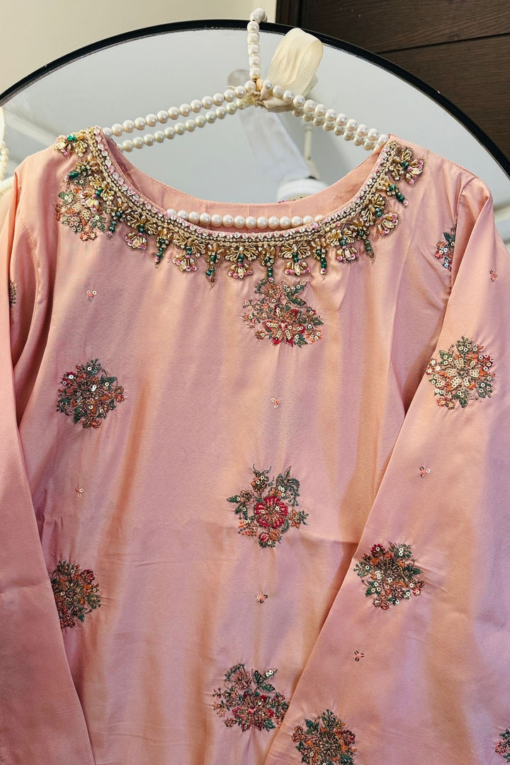 Title: ✨ Handcrafted Raw Silk 3-Piece Ensemble with Farshi Shalwar ✨