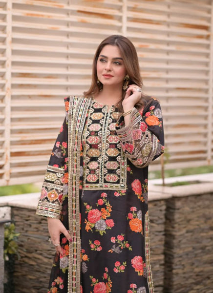 ARZAY “Black Floral Embroidered 3-Piece Suit – Luxury winter Collection”