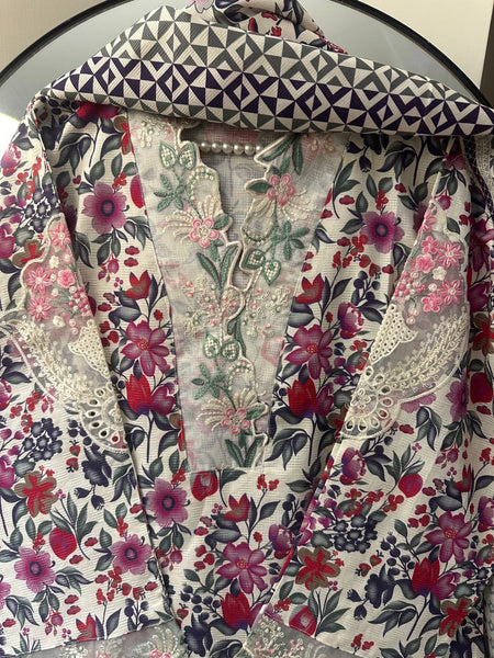 Ethereal Floral Charm – Printed 3 Piece Suit with Statement Lace Dupatta