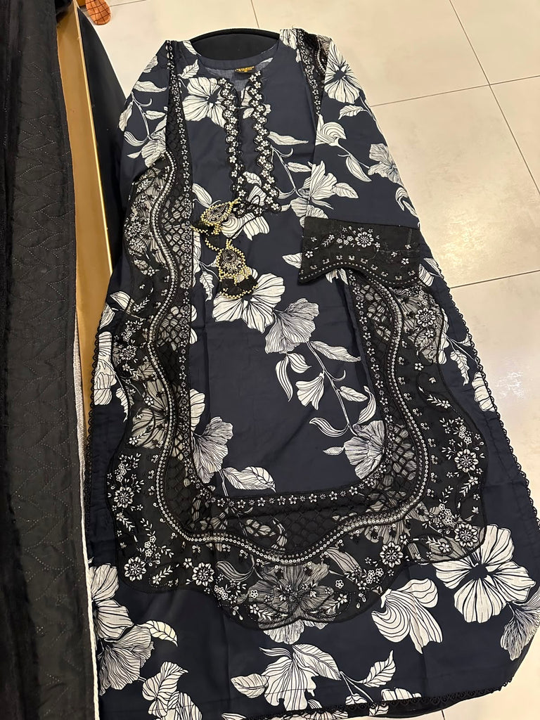 Midnight Bloom 3 Piece Munar Dupatta Suit – Floral Printed Elegance