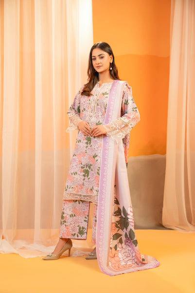 Round Embroidered Daman – Winter Khaddar Suit 3-piece