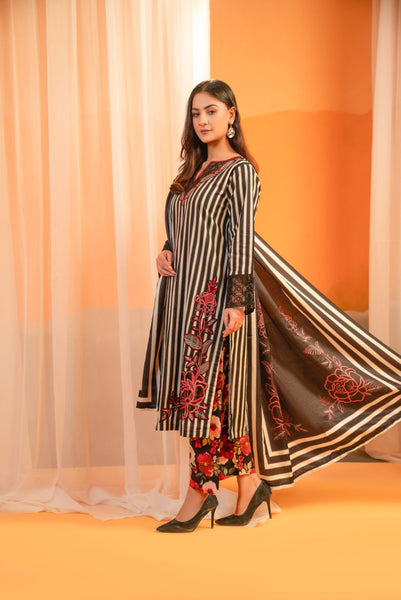 Black & White Striped Embroidered 3-Piece Khaddar Suit – Winter Collection 2025