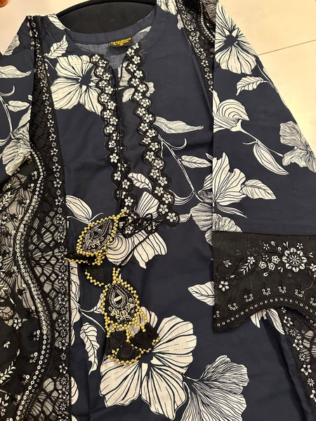 Midnight Bloom 3 Piece Munar Dupatta Suit – Floral Printed Elegance