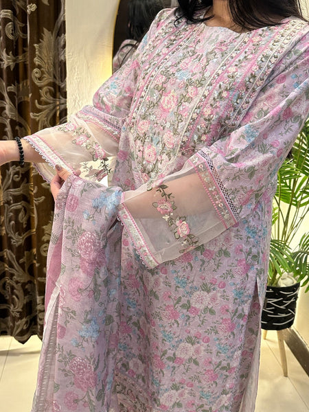Lavender Bloom Embroidered 3-Piece Lawn Suit