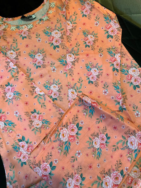 Peach Blossom Printed Kurti – Elegant Floral Summer Wear