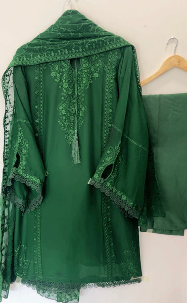 “Luxury green Embroidered Chiffon 3-Piece Suit with Dupatta”