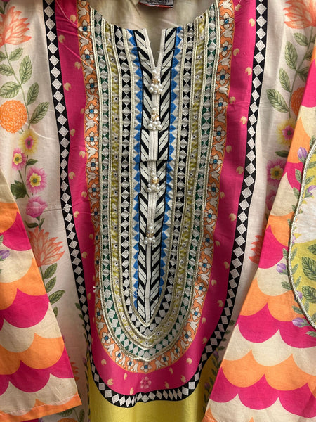 Vibrant Floral Printed 3-Piece Pure Lawn Suit with Gota Neck & Handmade Buttons