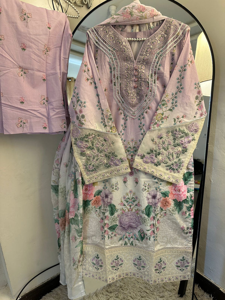 Lavender Blossom Embroidered Lawn – 3 Piece Minaar Dupatta Suit