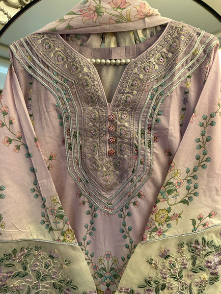 Lavender Blossom Embroidered Lawn – 3 Piece Minaar Dupatta Suit