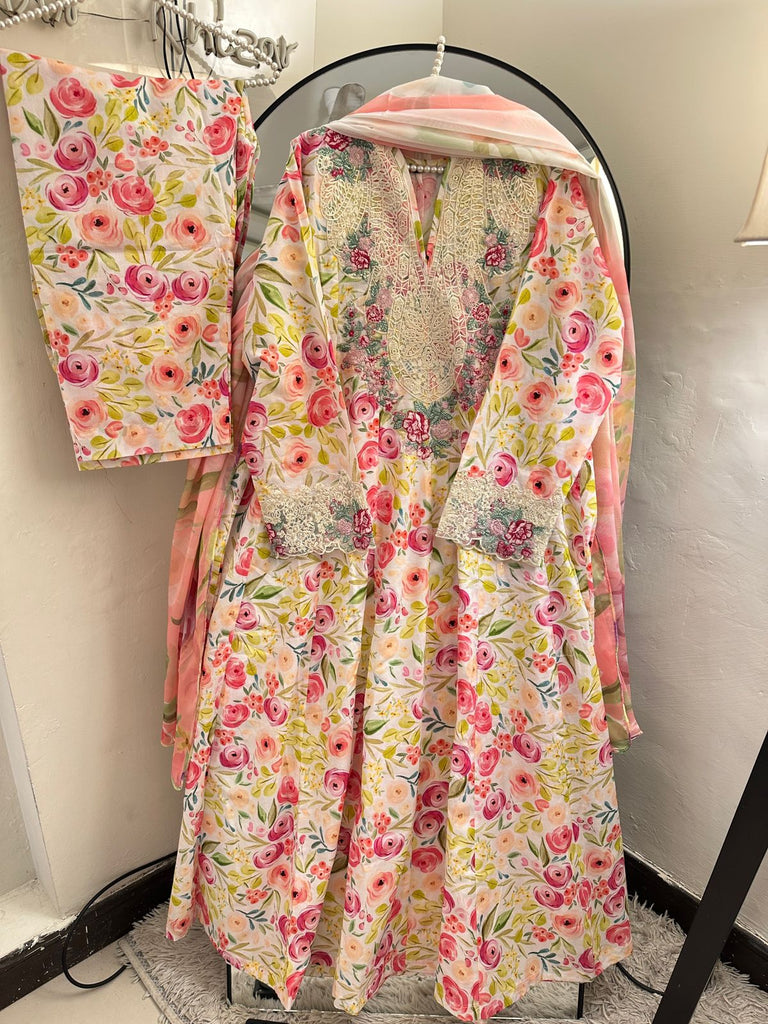 Floral Grace Frock Style 3-Piece Lawn Suit