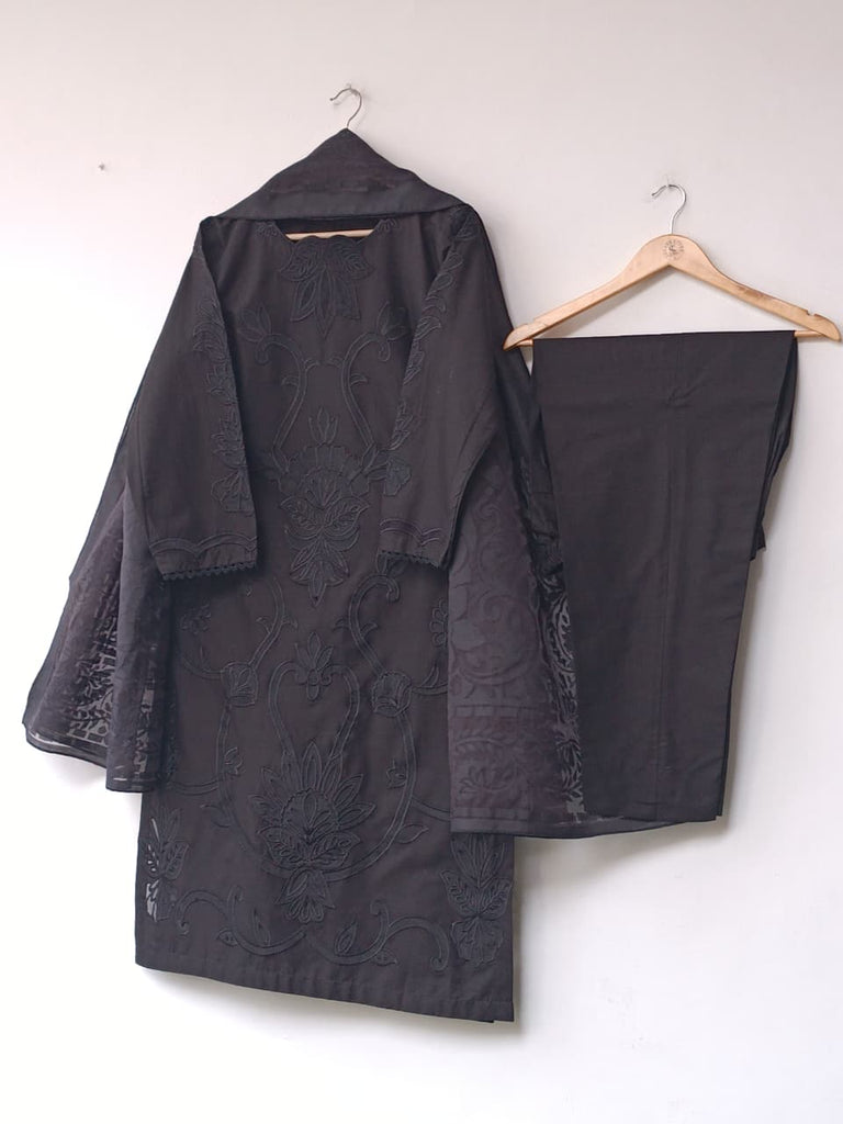Midnight Elegance 4PC Embroidered Cotton Lawn Suit with Organza Dupatta