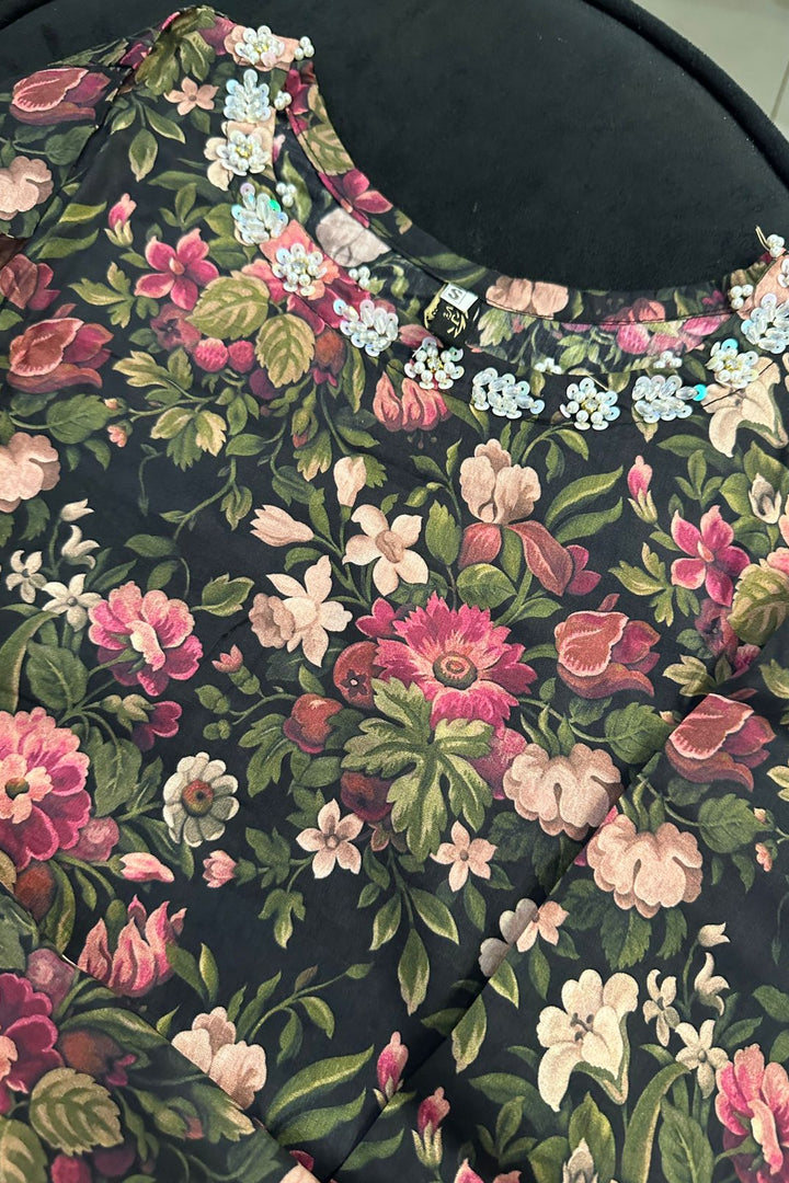 Elegant Floral Lawn 2-Piece Suit with Handmade Neck – Black Base