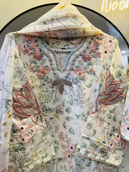 Mk 164 white floral
