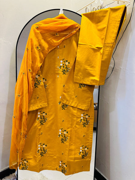 Mustard tree