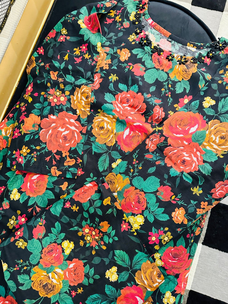 Dark Floral Printed Khaddar Shirt trouser