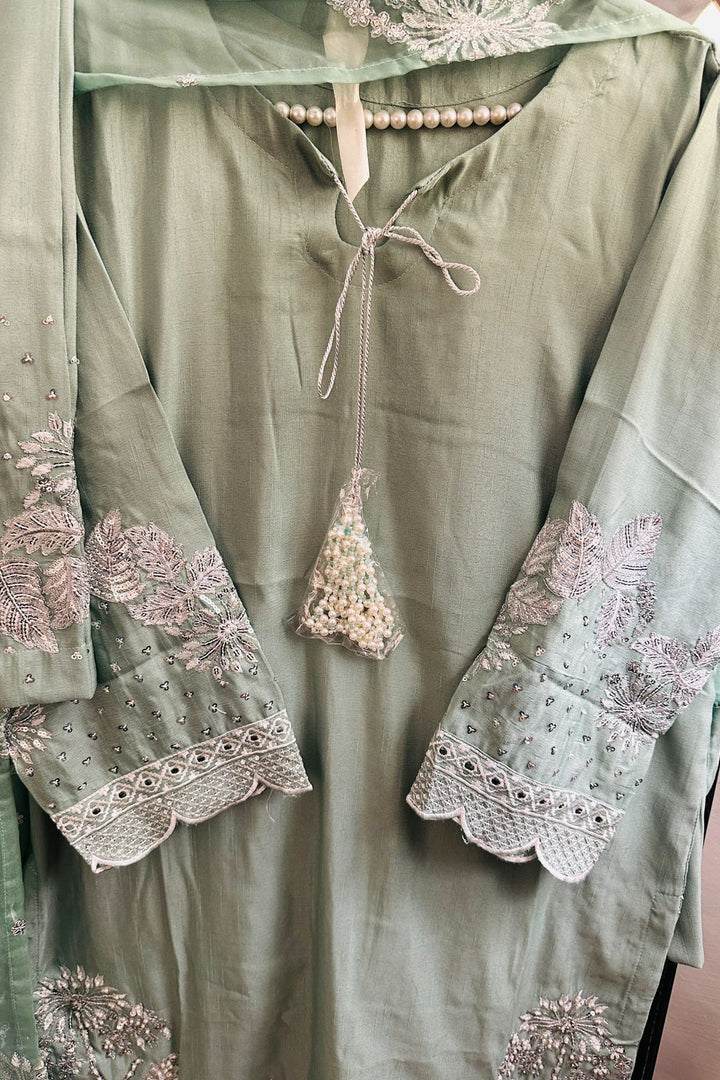 Apple Grace – 3 Piece Formal Embroidered Suit