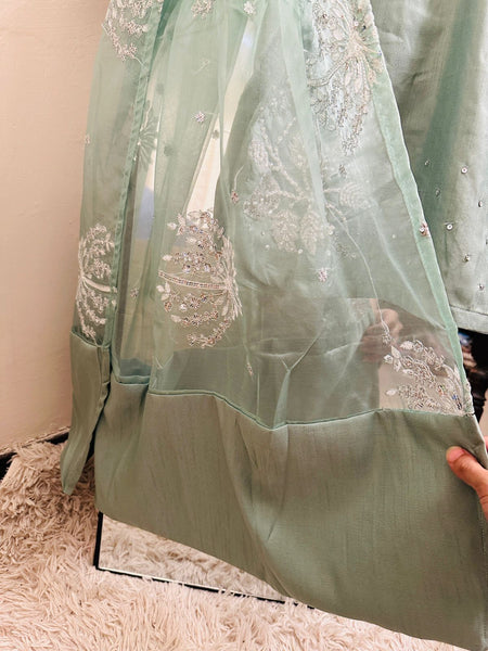Apple Grace – 3 Piece Formal Embroidered Suit