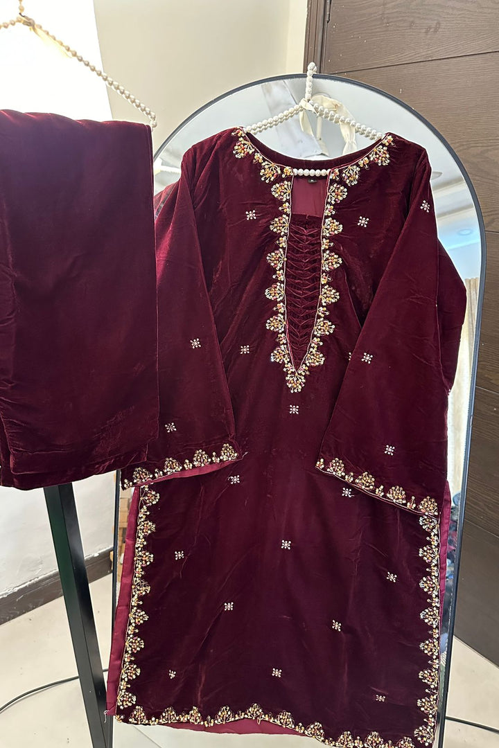 ✨ Pure 9000 Micro Velvet Handcrafted 3-Piece Ensemble ✨