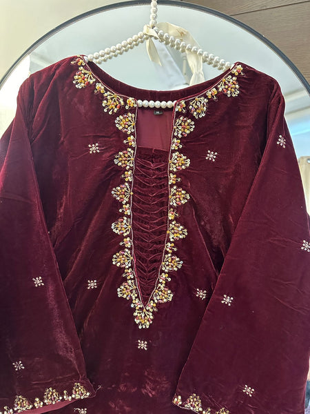 ✨ Pure 9000 Micro Velvet Handcrafted 3-Piece Ensemble ✨