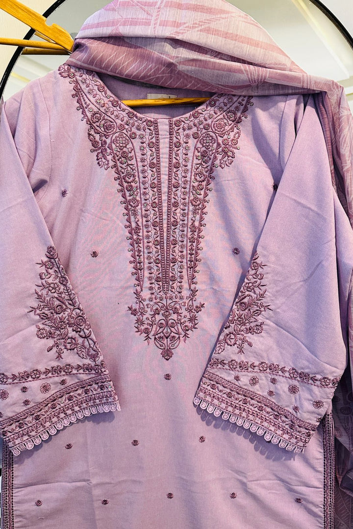 Winter Embroidered 3-Piece Suit – Premium soft karandi  with Dupatta