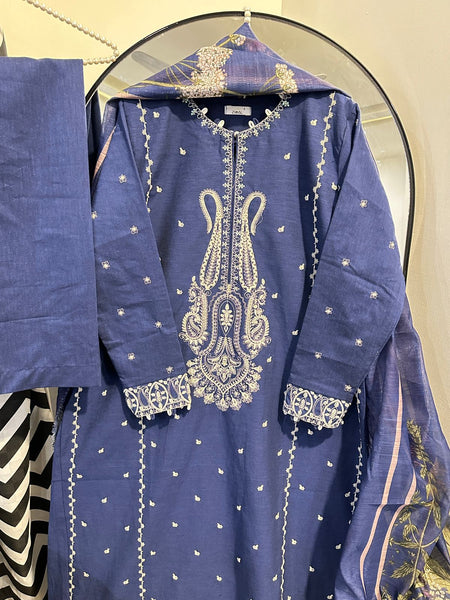 Midnight Blue Elegance – 3Pc Embroidered Suit