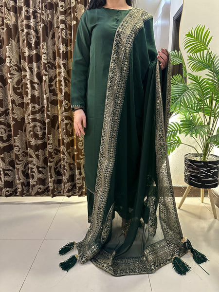 Emerald Grace – Premium 3 Piece Embroidered Suit with Heavy Border chiffon Dupatta